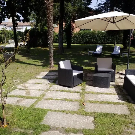 Pensionat Residenza La Dimora Imperfetta Salionze