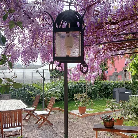 Residenza La Dimora Imperfetta Guest house Salionze