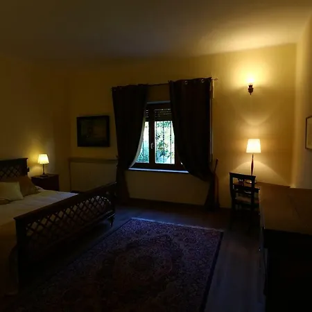 Residenza La Dimora Imperfetta Guest house