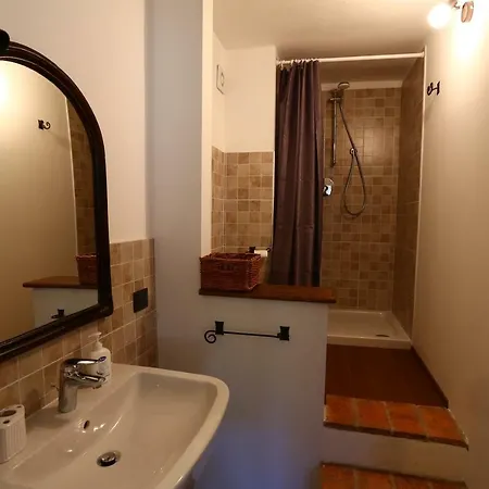 Residenza La Dimora Imperfetta Guest house Salionze