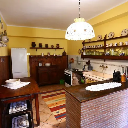 Pensionat Residenza La Dimora Imperfetta Salionze