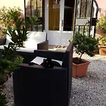 Residenza La Dimora Imperfetta 招待所 Salionze